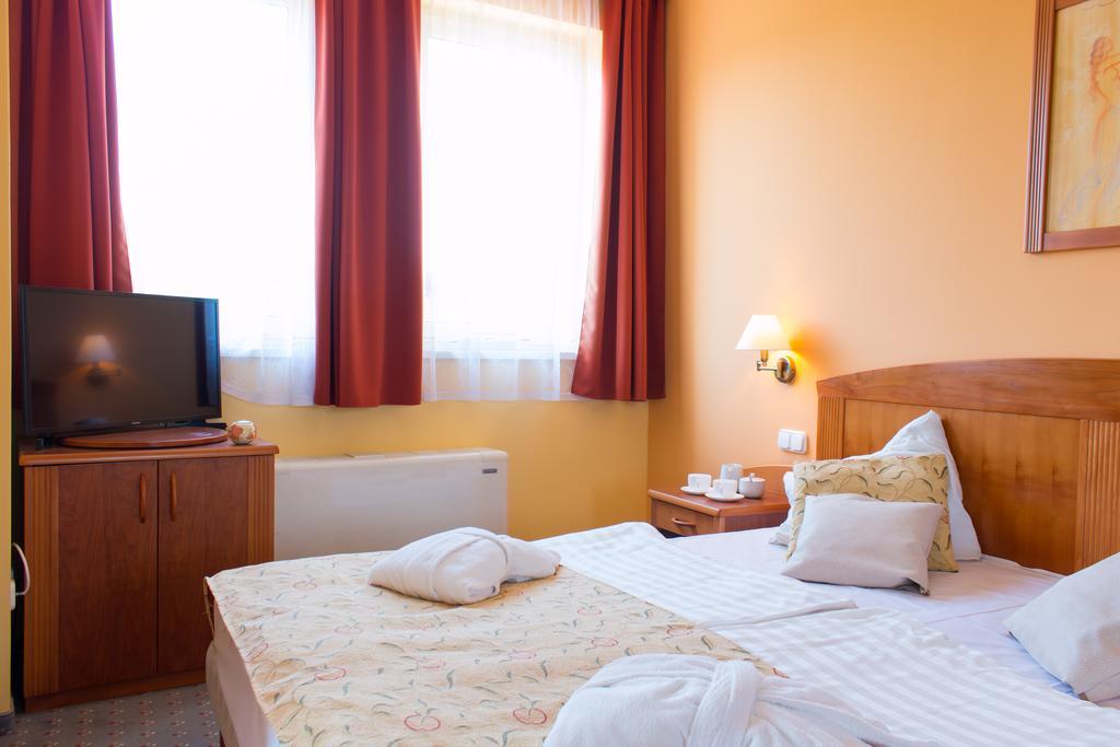 Karos Gold 813 Wellness Apartman Zalakaros Exterior photo