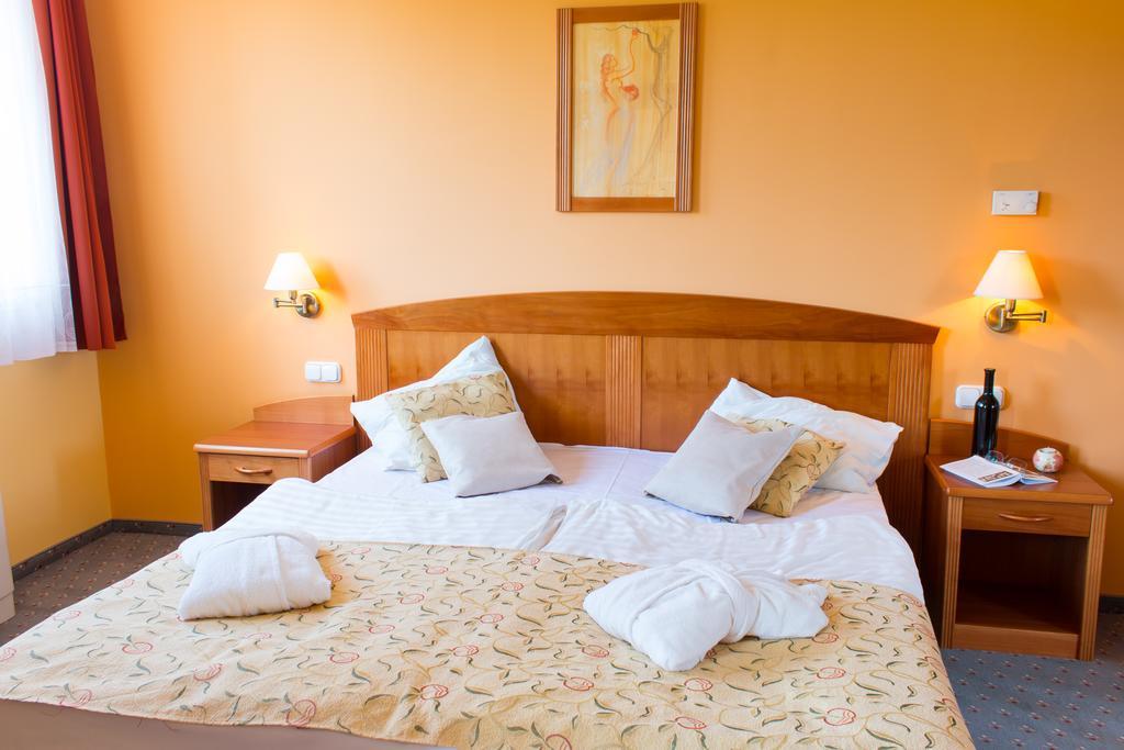 Karos Gold 813 Wellness Apartman Zalakaros Exterior photo